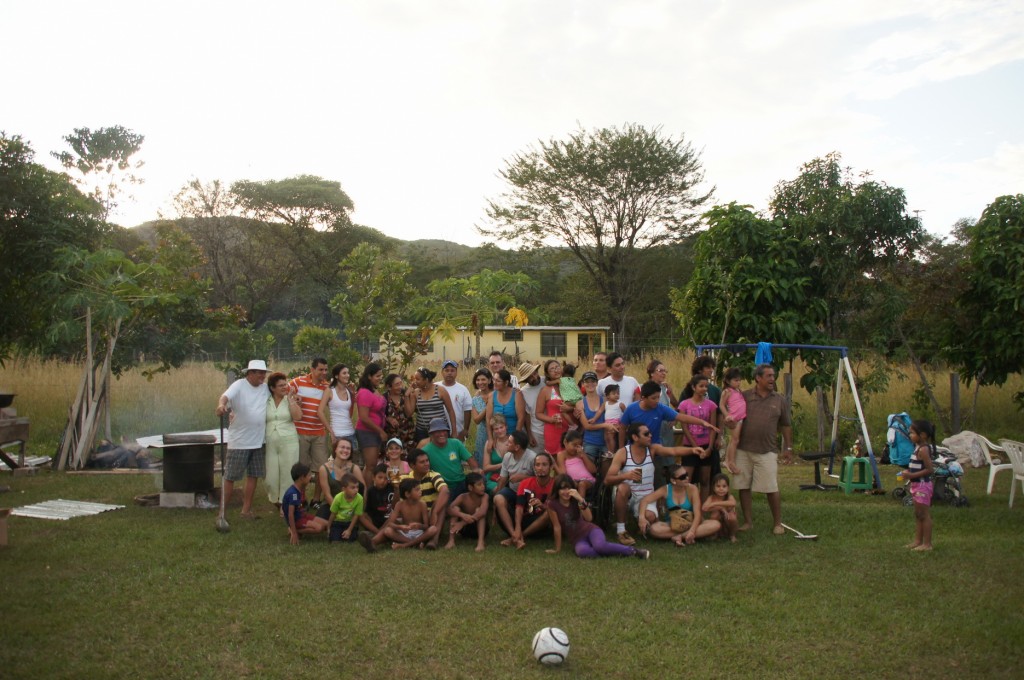 eine kleine(!!) Familienzusammenkunft zum Zwecke des Tamales-Vorbereitens