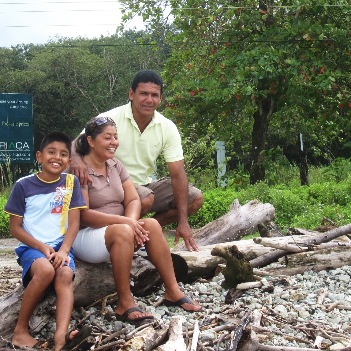 Meine Tico-Familie: Nena y Elber y Elber :)